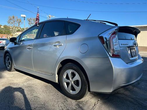 2013 Toyota Prius Three