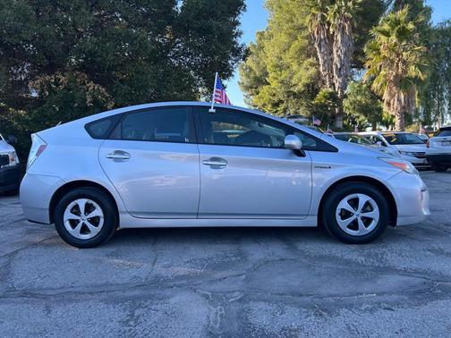2013 Toyota Prius Three