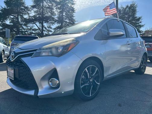 2017 Toyota Yaris L