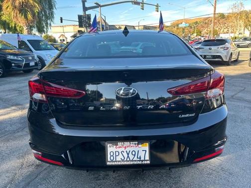 2020 Hyundai ELANTRA Limited