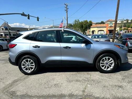 2022 Ford Escape S