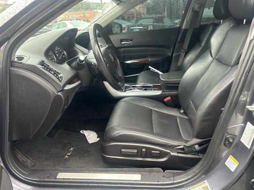 2017 Acura TLX w/Technology Package