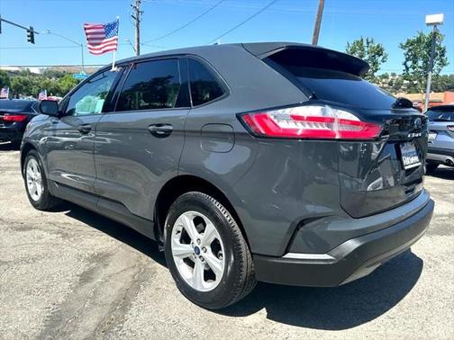 2021 Ford Edge SE