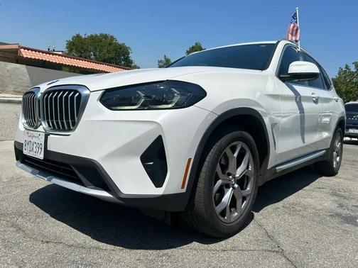 Mineral White Metallic 2022 BMW X3 sDrive30i