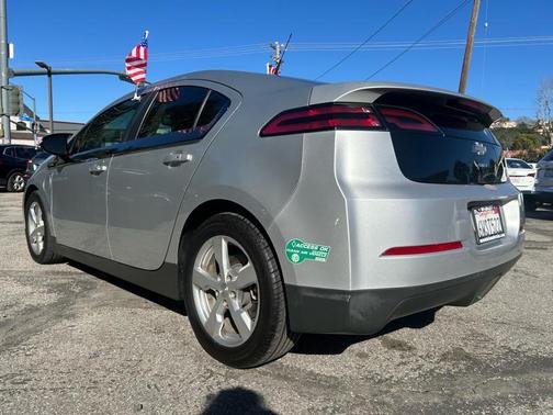 2012 Chevrolet Volt Base