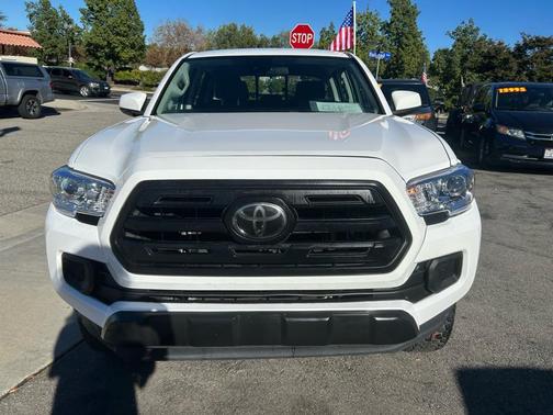 2018 Toyota Tacoma SR