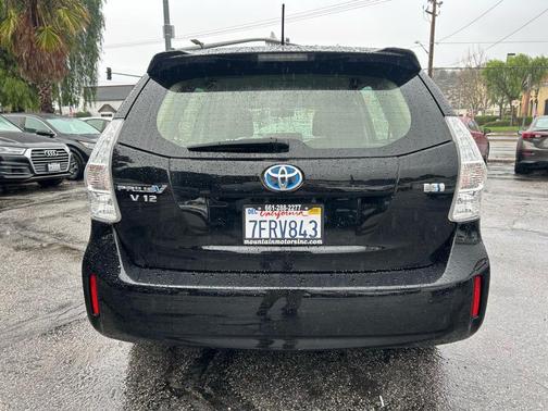 2014 Toyota Prius v Three