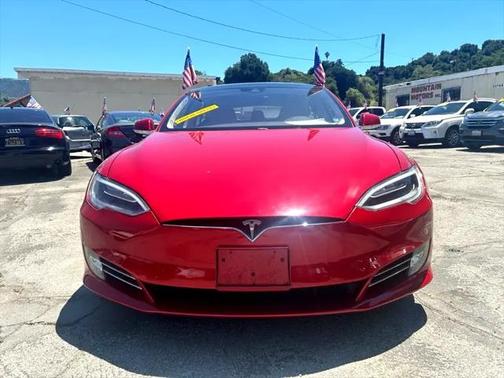 2016 Tesla Model S 90D