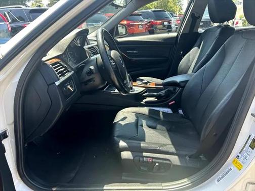 2013 BMW 328 328i Sedan