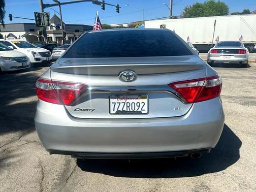 2017 Toyota Camry SE