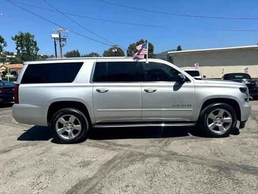 2018 Chevrolet Suburban Premier