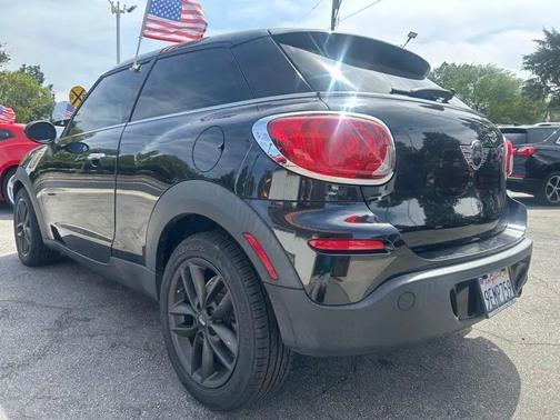 Absolute Black Metallic 2013 MINI Paceman Cooper S