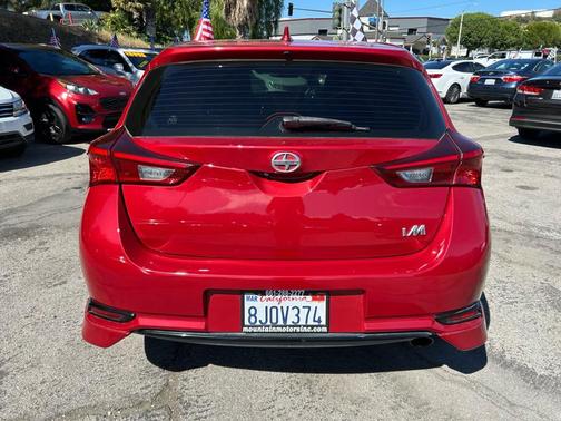 2016 Scion iM CVT
