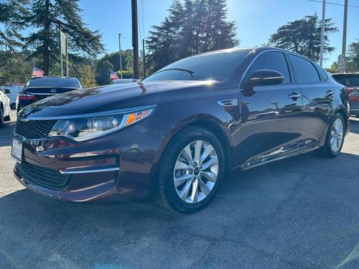 2018 Kia Optima LX