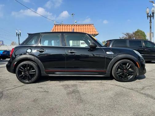 Midnight Black Metallic 2018 MINI Hardtop Cooper S