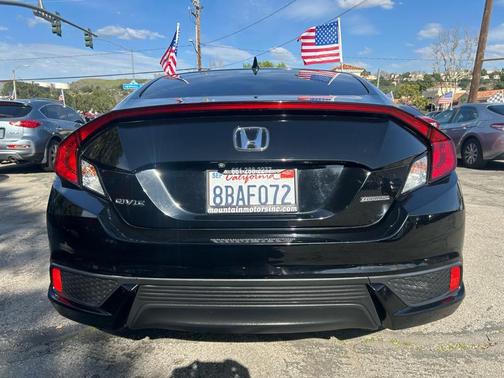 2017 Honda Civic Touring