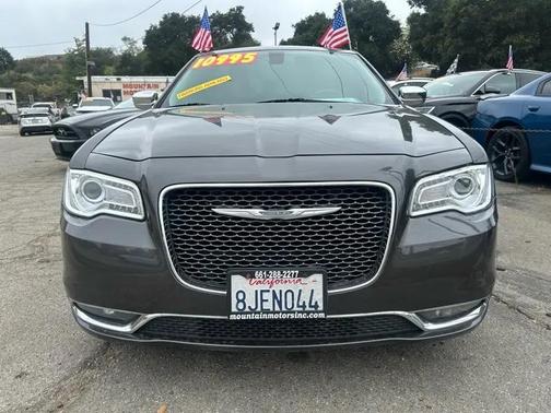 Granite Crystal Metallic Clearcoat 2016 Chrysler 300C Base