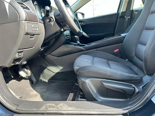 2017 Mazda Mazda6 Sport