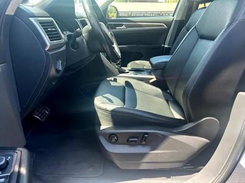 2018 Volkswagen Atlas 3.6L SE w/Technology
