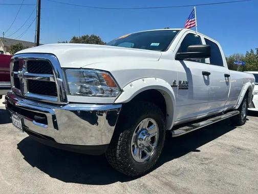 White 2017 RAM 2500 Tradesman Crew Cab LWB 2WD