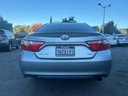 2016 Toyota Camry XLE