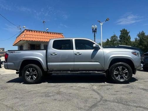 Silver Sky Metallic 2017 Toyota Tacoma TRD Sport