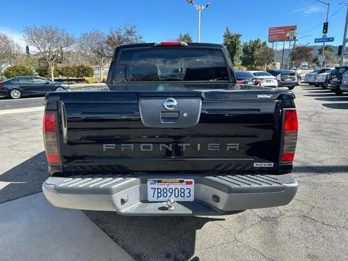 2003 Nissan Frontier XE Crew Cab