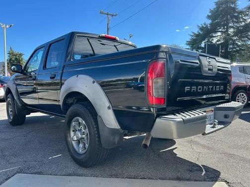 2003 Nissan Frontier XE Crew Cab