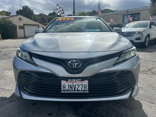 2018 Toyota Camry Hybrid XLE