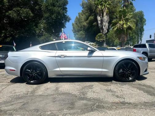 2017 Ford Mustang EcoBoost