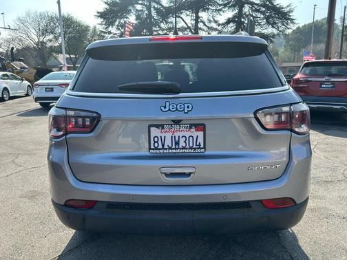 2019 Jeep Compass Sport