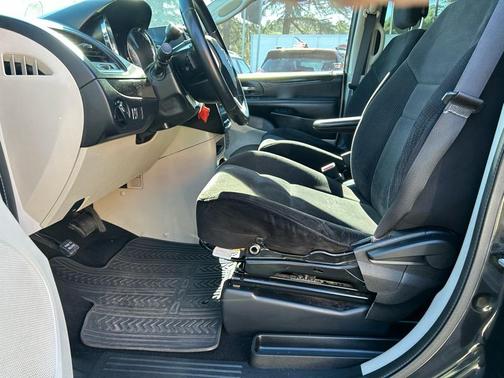 2014 Dodge Grand Caravan AVP/SE