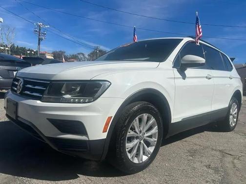 2018 Volkswagen Tiguan 2.0T SE
