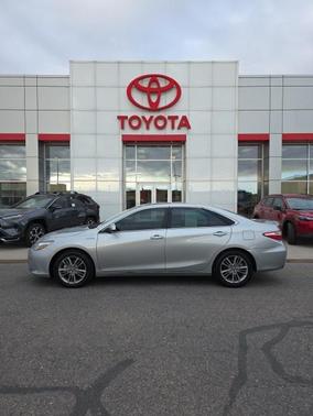 2017 Toyota Camry Hybrid SE