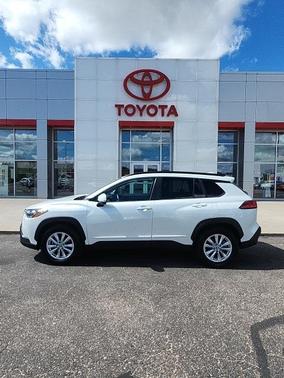 2022 Toyota Corolla Cross LE