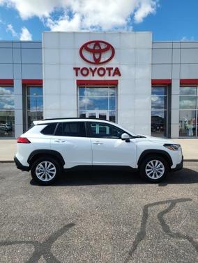 2022 Toyota Corolla Cross LE