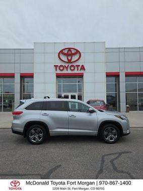 Celestial Silver Metallic 2017 Toyota Highlander Limited Platinum