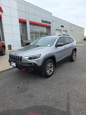 2021 Jeep Cherokee Trailhawk