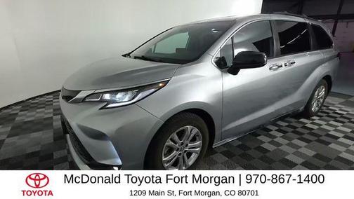 Celestial Silver Metallic 2022 Toyota Sienna XSE 7 Passenger