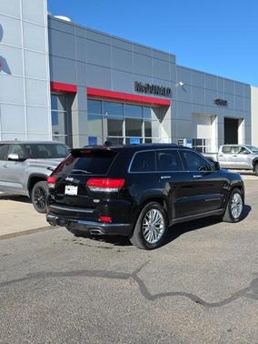 2018 Jeep Grand Cherokee Summit
