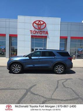 Blue Metallic 2020 Ford Explorer ST