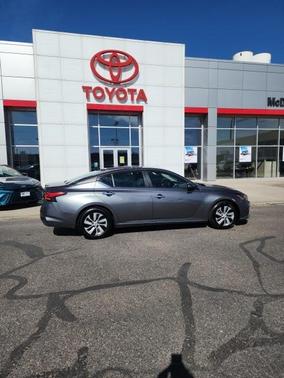 2022 Nissan Altima S FWD