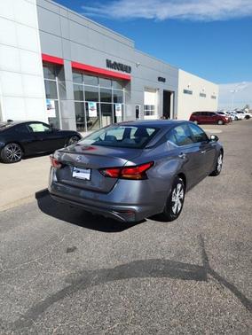 2022 Nissan Altima S FWD