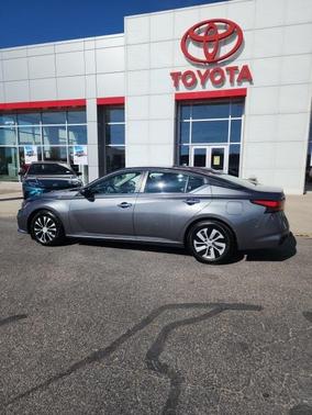 2022 Nissan Altima S FWD