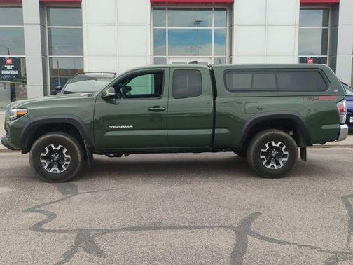 2022 Toyota Tacoma TRD Off Road