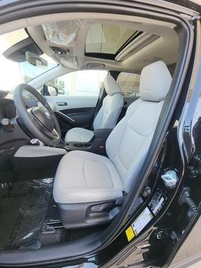 2025 Toyota Corolla Cross LE