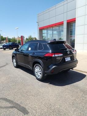 2025 Toyota Corolla Cross LE