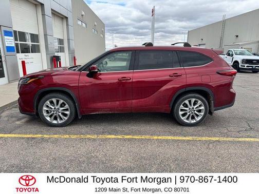 Ruby Flare Pearl 2022 Toyota Highlander Limited