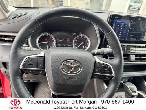 Ruby Flare Pearl 2022 Toyota Highlander Limited
