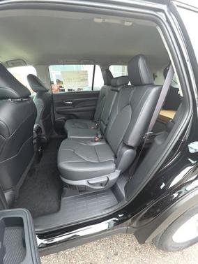 2026 Toyota Grand Highlander Hybrid XLE